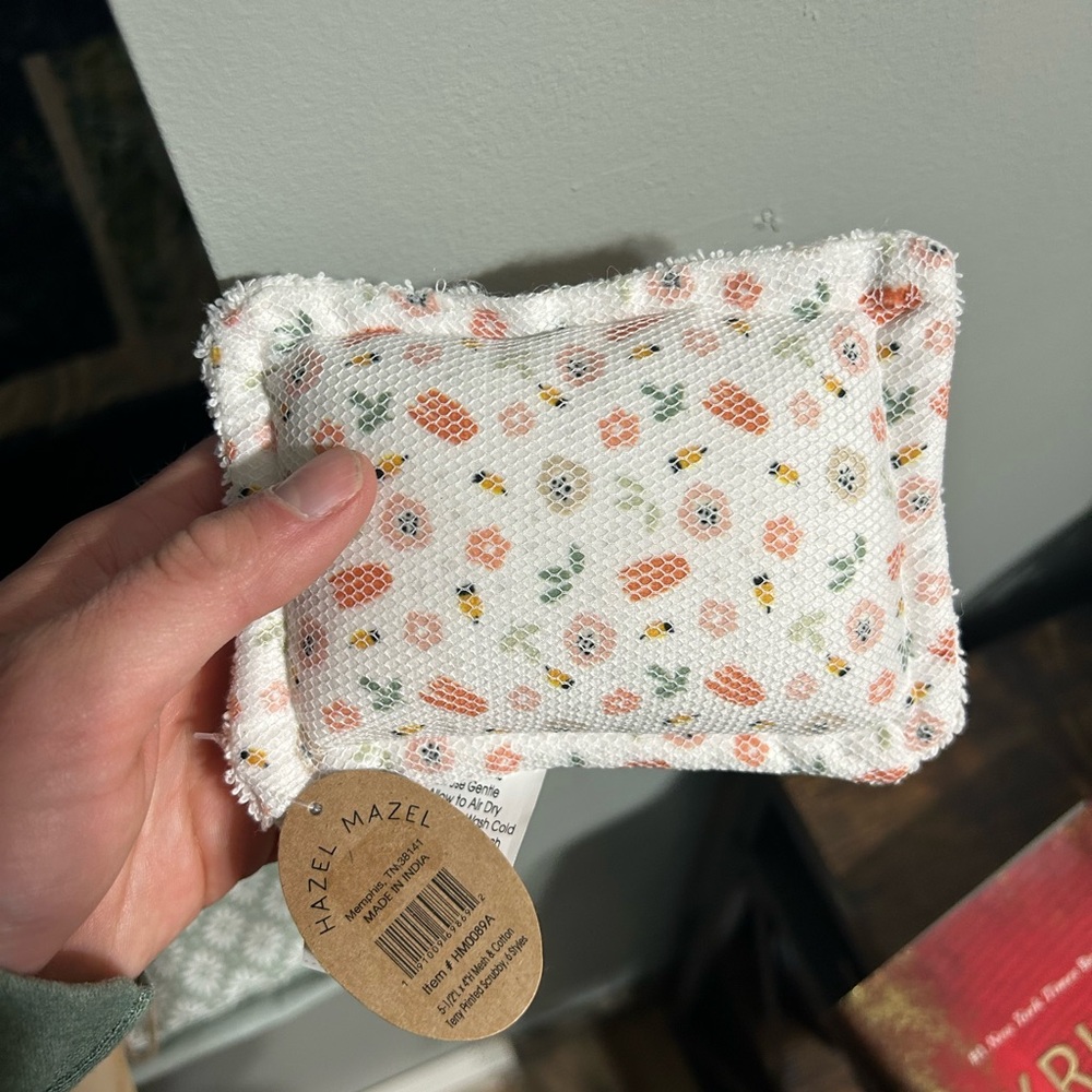 Peach Floral Dish Scrub